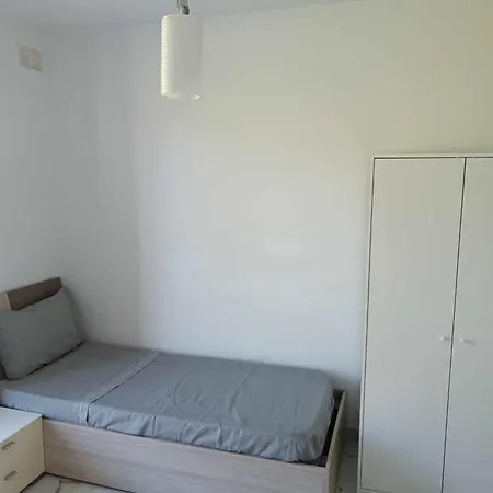 Poppy Court *